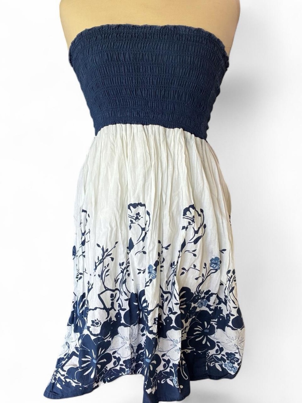 Women’s Strapless Navy and White Floral Sundress